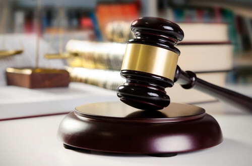 Rochester Child Custody Lawyer Discusses Criminal Contempt of Court